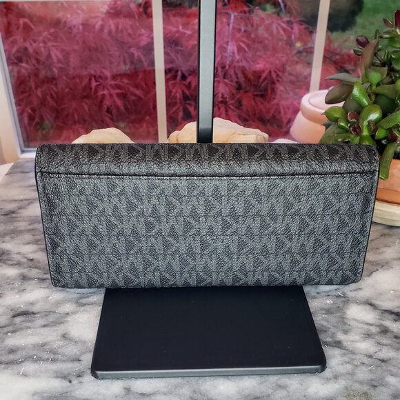 MICHAEL Michael Kors Fulton Carryall Wallet - Black and Grey Logo Leather - Picture 3 of 12